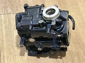 0433930 Johnson Evinrude Omc 433930 Cylinder And Crankcase Assembly - Used