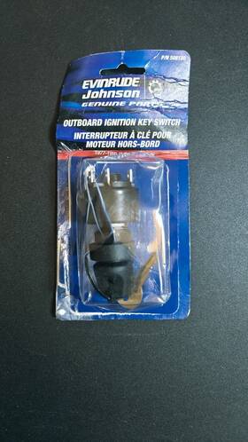 0508180 Johnson Evinrude Omc Oem 77 Series Outboard Ignition Key Switch