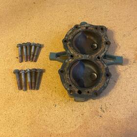 202727 Johnson Evinrude Omc 202537 1952 Fleetwin 4447 7.5 Hp Cylinder Head 202532
