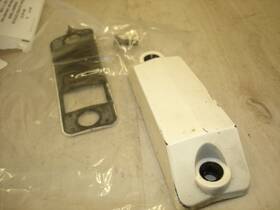 J4rdhesr Johnson 1990 4hp Deluxe Muffler Exhaust Cover Boat Motor Part