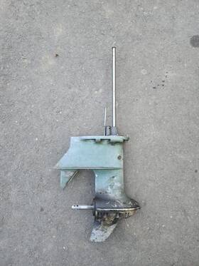 Rd-17 Johnson Vintage 1955 25hp Outboard Boat Motor Lower Unit Assembly
