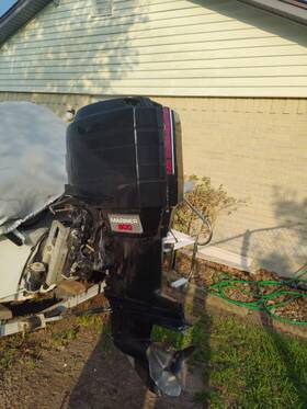 756432 Mariner 1990 Mercury V-200hp V6 Outboard With Tilt N Trim