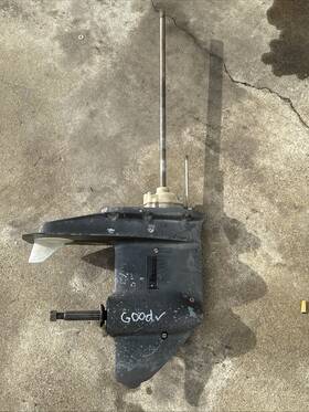 1651-9681m Mariner/ Yamaha 2 Stroke Cylinder 40 Hp Lower Unit Gearcase 20 Inch Pn