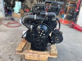 3.0carbureted Mercruiser 0c514740 Volvo 140hp Running Motor Engine Fresh Water Used Only