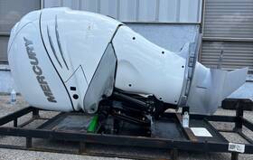 1350v231c Mercury 2016 Verado L6 350 Xl 4-stroke Outboard Engine - 720 Hours