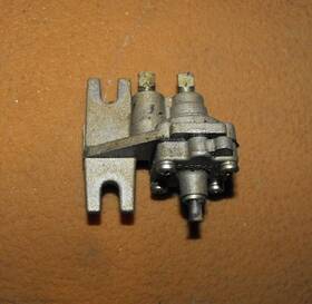 100-125 Mercury 14687a4 Mairner Hp 2 Stroke Fuel Pump Accelerator Pn Fit 1994-06