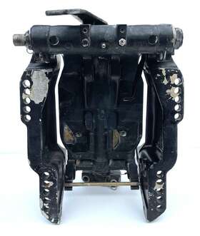 1499-8710a17 Mercury Swivel Bracket Oem 1989 Outboard Motor 45 Hp