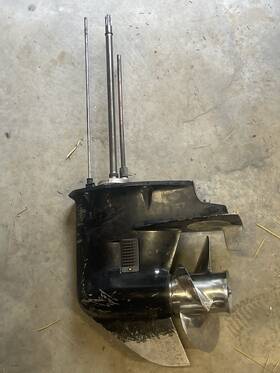 1665-8669a Mercury 1989 Outboard 25 Hp Xd 2 Stroke Lower Unit Gearcase Short Shaft 15 Inch