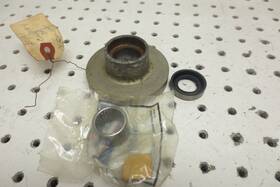 20862a Mercury Marine 1 Bearing Carrier Mark 35a Refurbished New And Seal
