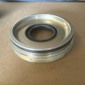 26-807006 Mercury Oem 0780 Retainer And Seal 26-807006. 801