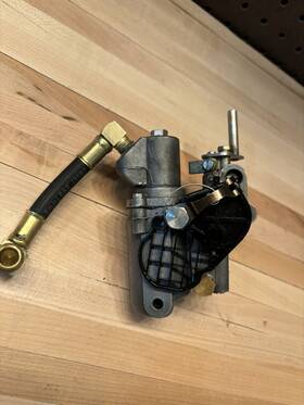 2837-2756a7 Mercury Marine 7.5- 9.8 Hp Carburetor Assembly 015057 Top 012580