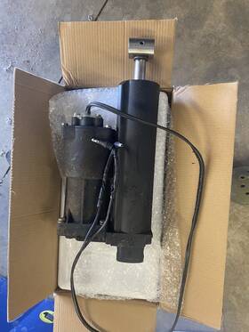 Mercury 297423980430 1989 - 1997 Mariner 40 50 60 Hp 2 Stroke Outboard Power Trim Assembly