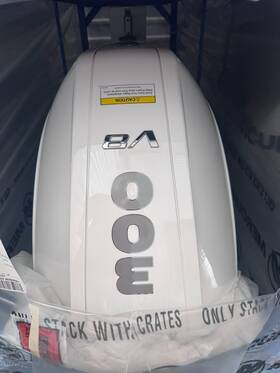 300cxlvrcf Mercury 2024 300hp 4-stroke 25 Inch Outboard Engine