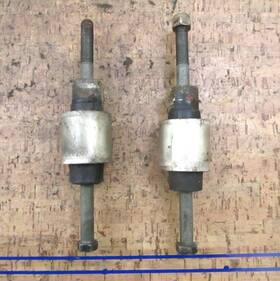 8m0000491 Mercury 77326 Oem Lot Of 2 0780 Optimax 150 Hp Upper Mounts And Screws