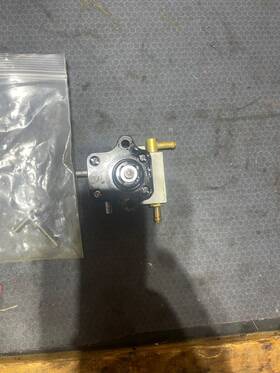 803529t07 Mercury Oem Fuel Pump For 8hp And 9.9hp #