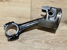 822067a7 Mercury Piston Assembly - Standard Bore Used