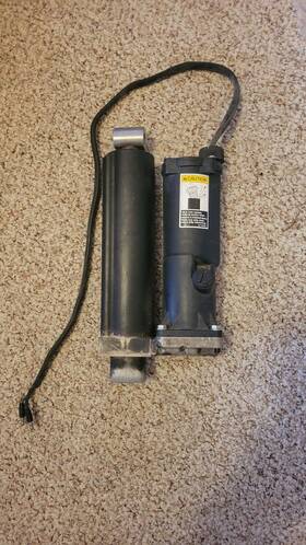 822344 Mercury Outboard 25 40 50 60 Power Tilt And Trim Unit