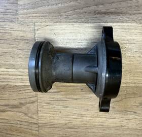 825119t01 Mercury 25 30hp Efi Bearing Carrier Assembly 4 Stroke 3 Cylinder