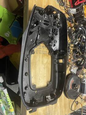 828165a1 Mercury 59ci 3 Cyl Lower Cowling