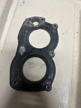 8282a1 Mercury 2005 25hp Outboard 2 Stroke Cylinder Head Cover - Used