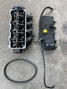 857082a9 Mercury 2006 60hp Cylinder Head Assembly
