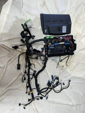 882751a04 Mercury 880616t04 Oem Verado 200-300 Hp Engine Harness And Relay Assys