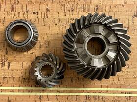 881260a3 Mercury Oem 0720 29t Forward Gear And 14t Pinion Assembly 2.07 1 Ratio