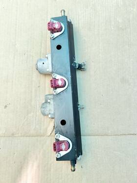 89574805347 Mercury Optimax Fuel Rail With Injectors And Hoses