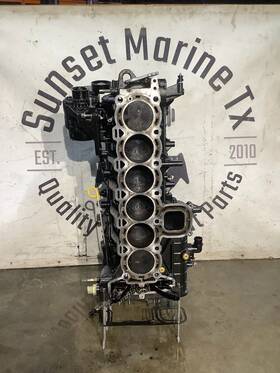 896966a06 Mercury 2018 350hp Verado 4 Stroke Powerhead Assembly Only 156 Hrs Freshwater