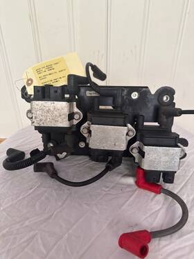 8m0011731 Mercury Complete Coil Plate Assembly With Coils And Boots Oem Used 2.5l