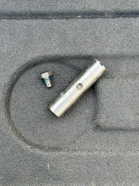 8m0161313 Mercury 8m0052521 Marine Trim Pin Upper Rod Eye Assembly - Used