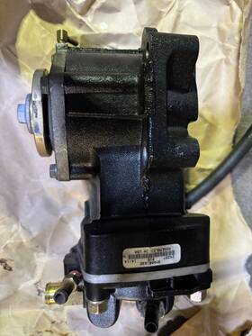 8m0081632 Mercury 250hp Proxs 2 Stroke Dfi Optimax Outboard Air Compressor