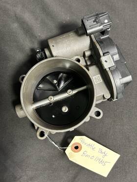 8m0114805 Mercury Used Verado 2024 300hp V8 Throttle Body