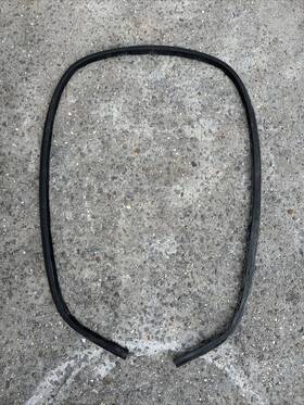 880775a03 Mercury 8m0128080 884256 Optimax 90-115hp 3 Cylinder Lower Cowl Seal 8m0043167