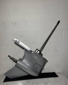 8m0228020 Mercury 8m0142316 Proxs/r 4.6l V8 200-300hp Torquemaster Gearcase 20 Inch