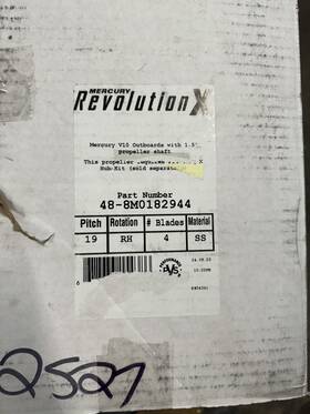 8m0182944 Mercury Revolution X 19 Pitch Rh Ss 4 Blade V10