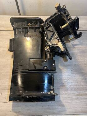 9098t5 Mercury 2-stroke 20-25 Hp Outboard Driveshaft Housing Swivel Transom Midsection