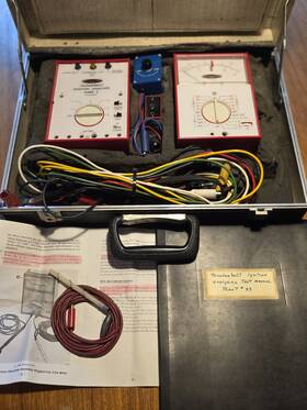 91-64645a1 Mercury 91-62562. Thunderbolt And Quicksilver Ignition Analyzer Mark 1 Tester Manual Case