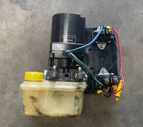 93247a Mercury 6 Month Warranty 0780 115hp 2-stroke Power Trim Pump Assy