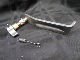 99633t6 Mercury 99629a2 1989 Mariner 60hp 3-cyl Tilt Lock Lever Assy Outboard Boat Motor