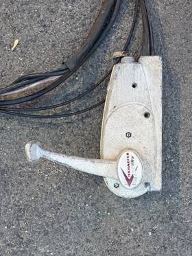 12-34512976 Mercury Kiekhaefer Vintage Kiekaefer Outboard Throttle Control Box With Key