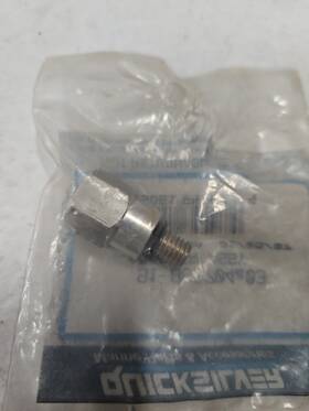 91-883704a03 Mercury Quicksilver Adapter Assy Nos Oem Mq14