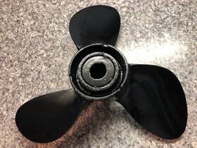 012028 Michigan Wheel Nice 10-1/2 X 13 Rh 1951-1985 Propeller Pin Hub 25 28 30 Hp