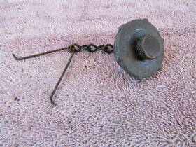 Aob100-17 Muncie Gear Works Neptune Mighty Mite Antique Outboard 1.7hp Gas Tank Cap 1954-69 All Wc1 Aa1 Aa1a