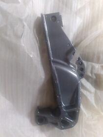6c5-43111-00-8d New Yamaha Bracket Clamp Brand
