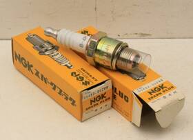 09482-00289 Ngk Pair Of B 4 H Spark Plugs For Suzuki Outboards