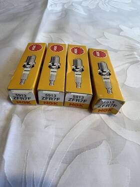 5913-zfr7f Ngk Spark Plug 5913 Ngk-zfr7f Fits Honda 115 130 Hp Outboard Oem Standard Nickel
