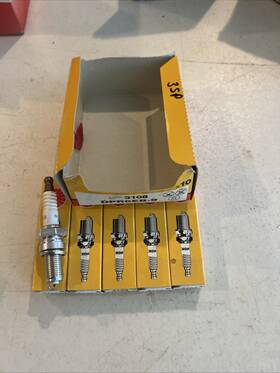 Dpr6eb-9 Ngk Spark Plugs Stock 3108 Total Of 5 Shipping Included New