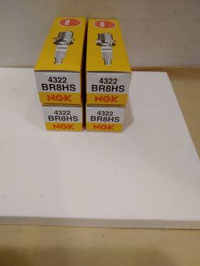 Ngk-br8hs Ngk Spark Plug Br8hs Sold As A Set Of 4 4322