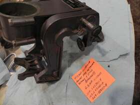 309-s62391-4 Nissan 309-562391-4 Outboard Swivel Clamp Bracket With Thumb Screws P# Plus Others